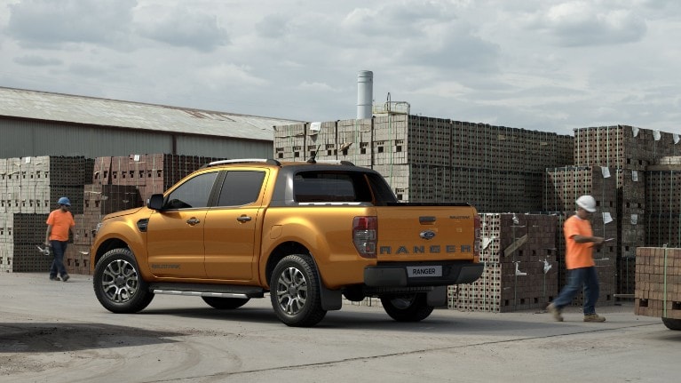 Ford Ranger eu foe_1800_deu_dbc_h1_l1_wildtrak_awd_die_2000cc_auto_leather_opt0_na_globalsaber_125 16x9 2160x1215